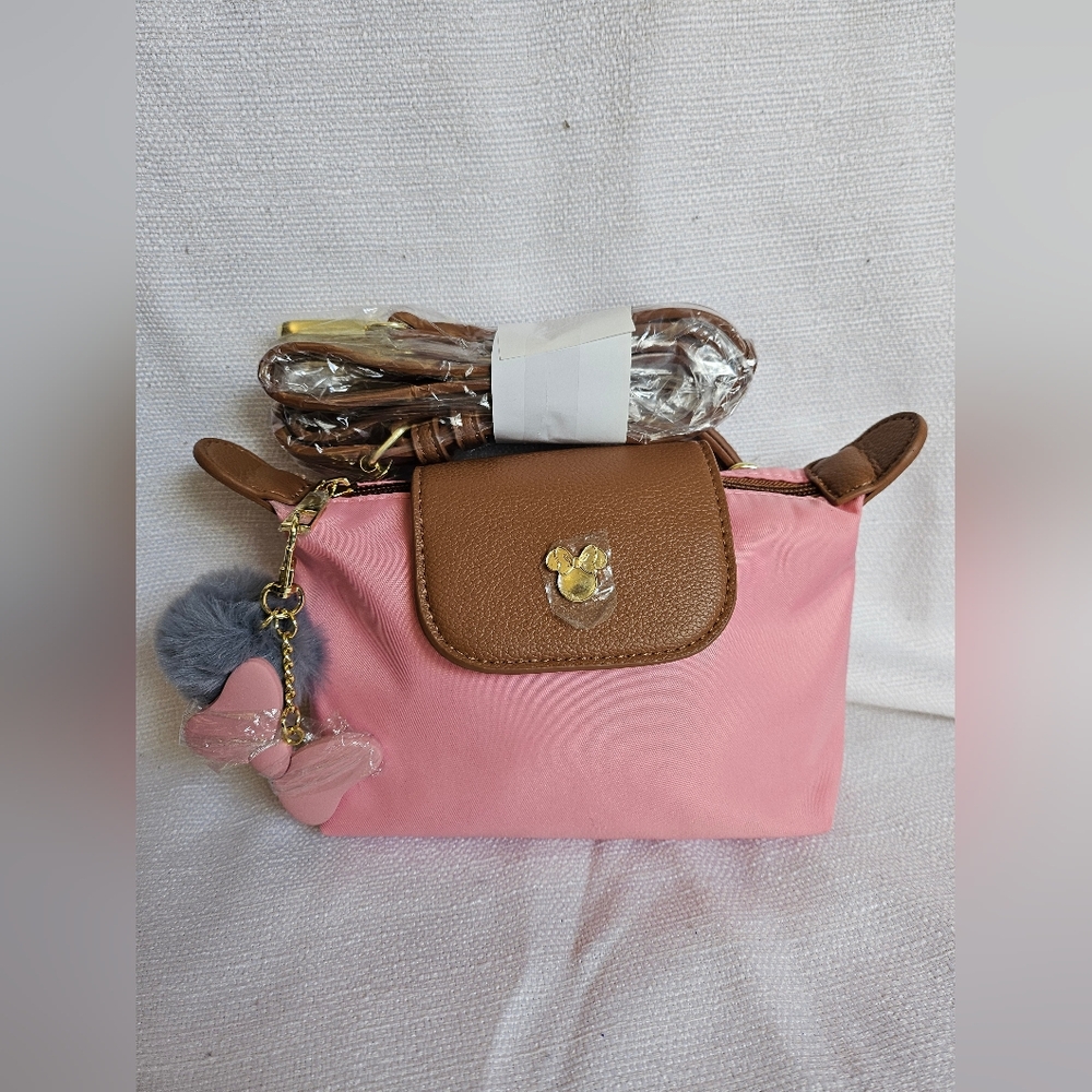 NWT Viral Minnie Mouse Disney Mini Crossbody Bag W/Detachable Strap TIK TOK